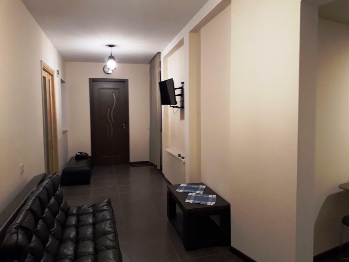 2 Bedroom Apartment In Chugureti 트빌리시 외부 사진